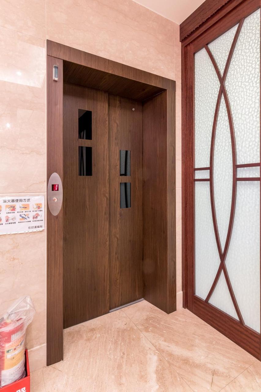 Haian Stay Riverside Bed And Breakfast Tainan Buitenkant foto